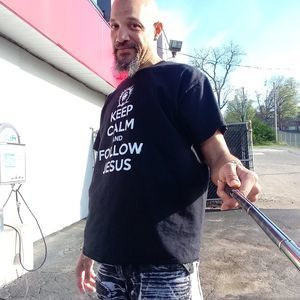 Meet your Posher, Emanuel